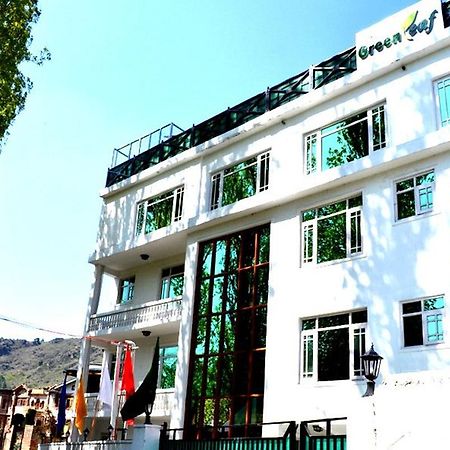Hotel Green Leaf Srīnagar Eksteriør billede